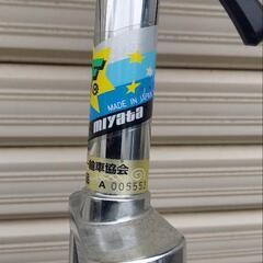 大きい一輪車の画像