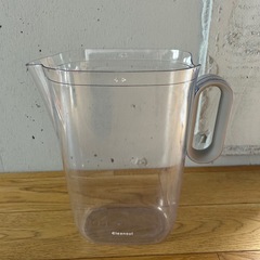 蓋なしピッチャー