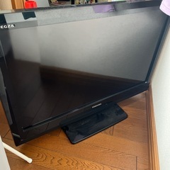 テレビ　TOSHIBA REGZA