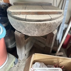 石　お餅つき