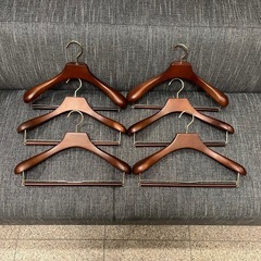 木製スーツハンガー 6本セット