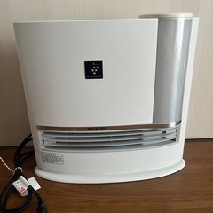 加湿セラミックファンヒーター　SHARP HX-L 120