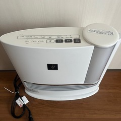 美品 2021年製 加湿セラミックファンヒーター　SHARP HX-L 120の画像