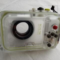 Canon ウォータープルーフケース、Canon デジタルカメラ 付きの画像