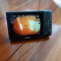 Canon ウォータープルーフケース、Canon デジタルカメラ 付きの画像