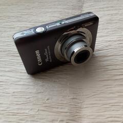 Canon ウォータープルーフケース、Canon デジタルカメラ 付きの画像