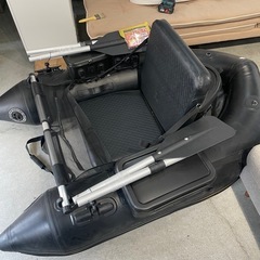 値下げしました❗️【1人乗り用釣りボート【フィッシングボート】未使用品【管理番号10912】の画像