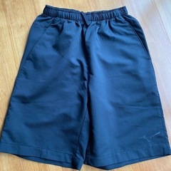ハーフパンツ