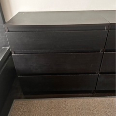 ②木製チェスト　収納棚　引き出し　木製タンス　の画像