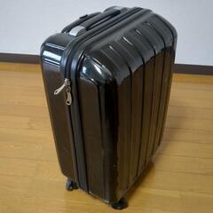 スーツケース　黒