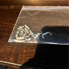 壁面収納ラック　本棚　大型シェルフ　収納棚の画像