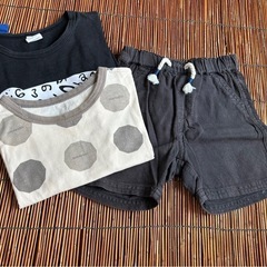 Tシャツ２枚！ハーフパンツ１枚❣️