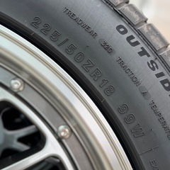 ハイエースタイヤホイール225/50R18 7.0j+38 ６穴　ハイエース　キャラバンの画像