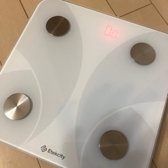 スマートフィットネススケール　体重計　体組成計　3000円→1000円の画像
