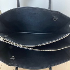チャールズ＆キース　2way A4可　ビジネスバッグの画像