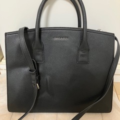 チャールズ＆キース　2way A4可　ビジネスバッグの画像