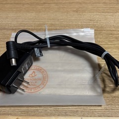 Makita ACアダプター DC1001 5V 1A