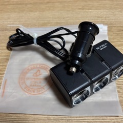 EXEA カーアクセサリー 12V/24V 3ポート