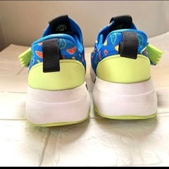 adidas 20cm キッズ　スニーカーの画像