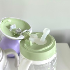 【お譲り先決定】Pigeon マグマグコロン コップ combiストロー飲みマグ 3個セットの画像