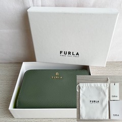 ☆お値引可能☆【訳あり価格】FURLA  カメリア 二つ折り財布 