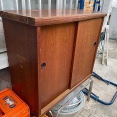 【配送可】レトロな靴箱