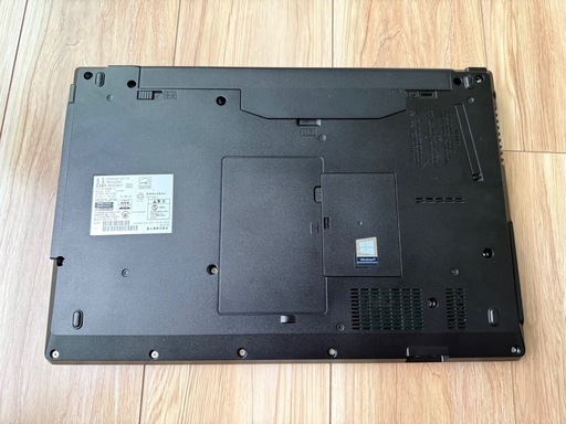 1023-11 2018年3月モデル15.6インチDVD富士通 LIFEBOOK A577/R 船橋市金杉で取引可能