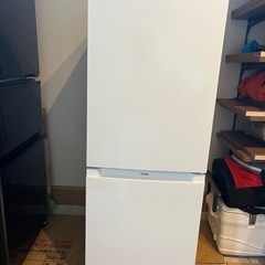 ほぼ新品の冷蔵庫