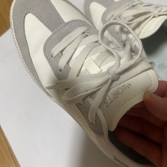 レディーススニーカー24センチ美品の画像