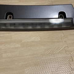 ホンダ　N-BOX カスタム　リアウィングの画像