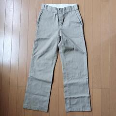 Dickies　チノパン