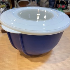 A7084【タッパーウェア】ノンスリップボール 1.5L