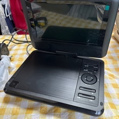 ワンセグTV付ポータブルDVDプレーヤー