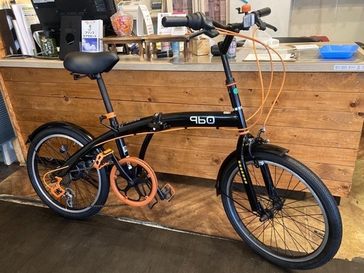 【前後タイヤ・後輪チューブ新品！】6段変速　20インチ折りたたみ自転車　ブラック