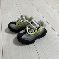 お話し中】エアマックス95 イエローグラデ 13cm キッズサイズ