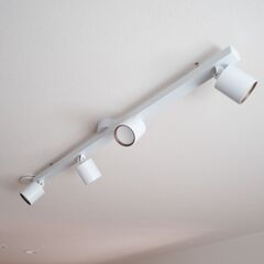 10ヶ月使用：FLYMEe Noir Down Light 4灯...