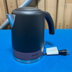 〈美品〉電気ケトル1L⭐︎IRIS OHYAMA⭐︎2021年製...