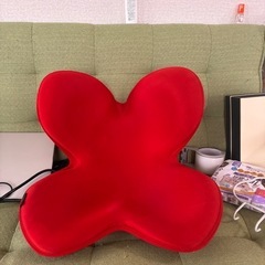 MTG 骨盤サポートチェア ボディメイクシートスタイル 赤 骨盤矯正