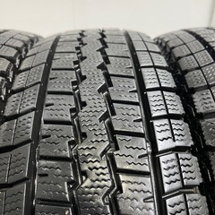 DUNLOP WINTER MAXX R13 スタッドレスまだまだ溝あり！