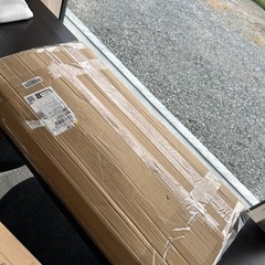 Cutdred 壁掛け折りたたみテーブルの画像