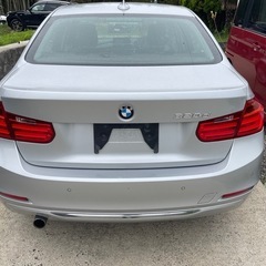 BMW 320d ラグジュアリー　セダン！の画像