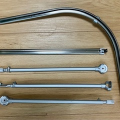 天井吊りコーナーカーテンレールの画像