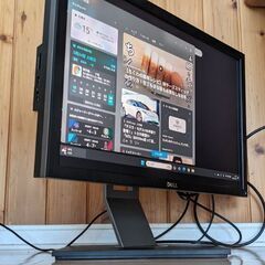 モニター、ディスプレイ　DELL　24インチの画像