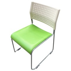 NO.2415【在庫4】アイリスチトセ ミーティングチェア スタッキングチェア グリーン オフィス 家具 中古の画像