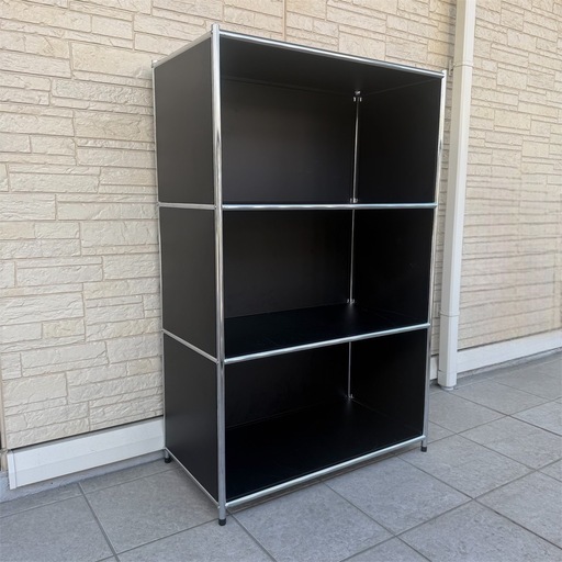 3段　キャビネット　シェルフ　自由自在なオフィス家具　USMハラー風