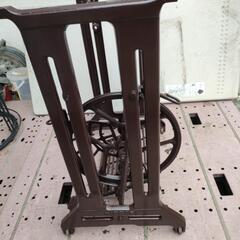 ミシン脚アンティークレトロの画像