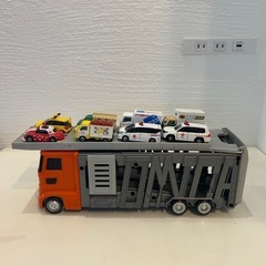 【トミカ】ビッグカーキャリアの画像