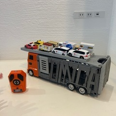 【トミカ】ビッグカーキャリアの画像