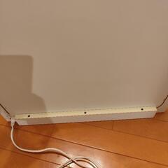 ドレッサーの鏡の部分の画像
