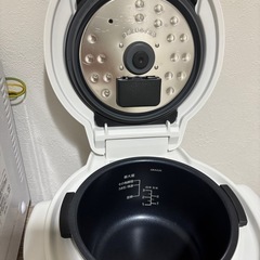 電気圧力鍋の画像